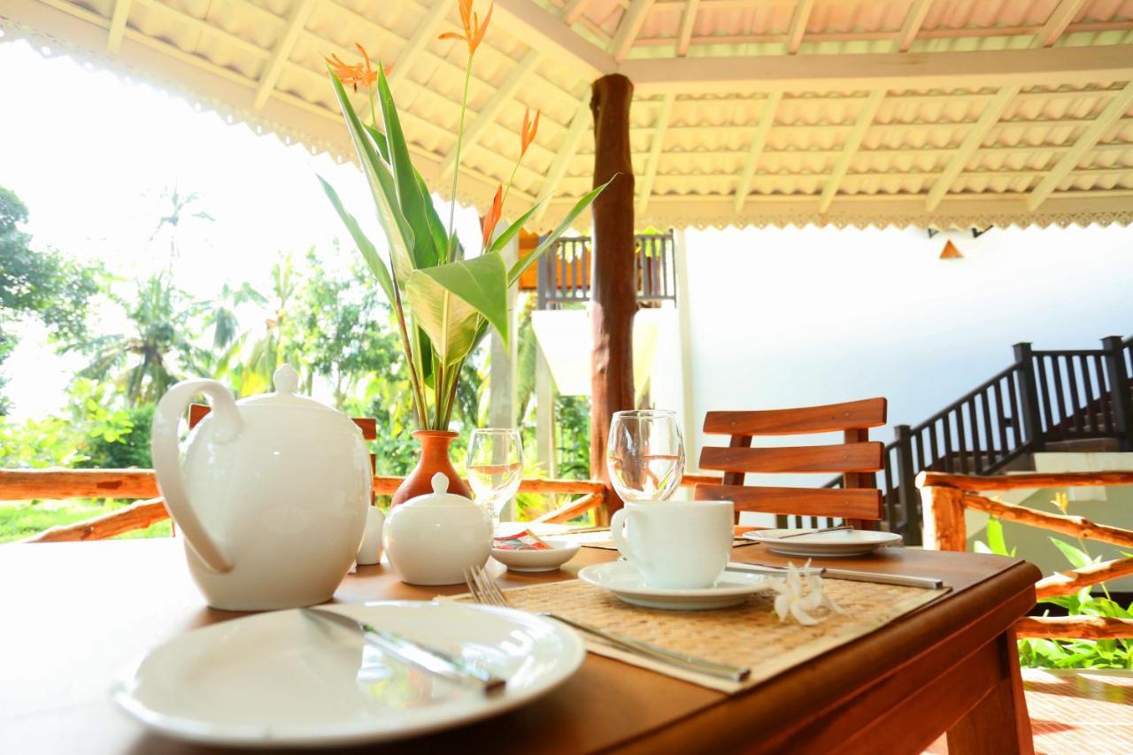 Villa Peacock Walahanduwa Экстерьер фото